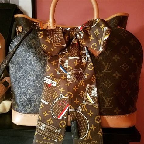 sito ufficiale di louis vuitton bandeau|louis vuitton bandeau on bag.